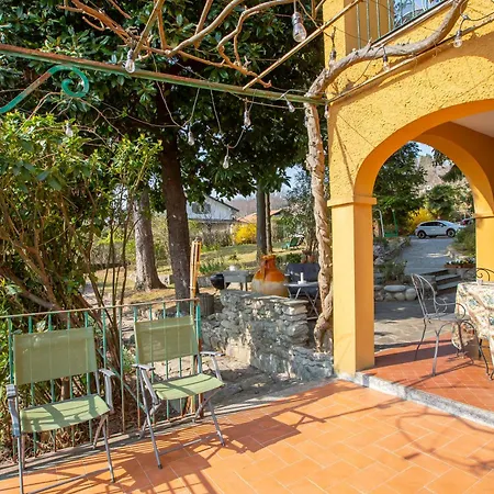 ヴィラ Villa I Tre Archi For 6 With Private Garden - Happy Rentals *